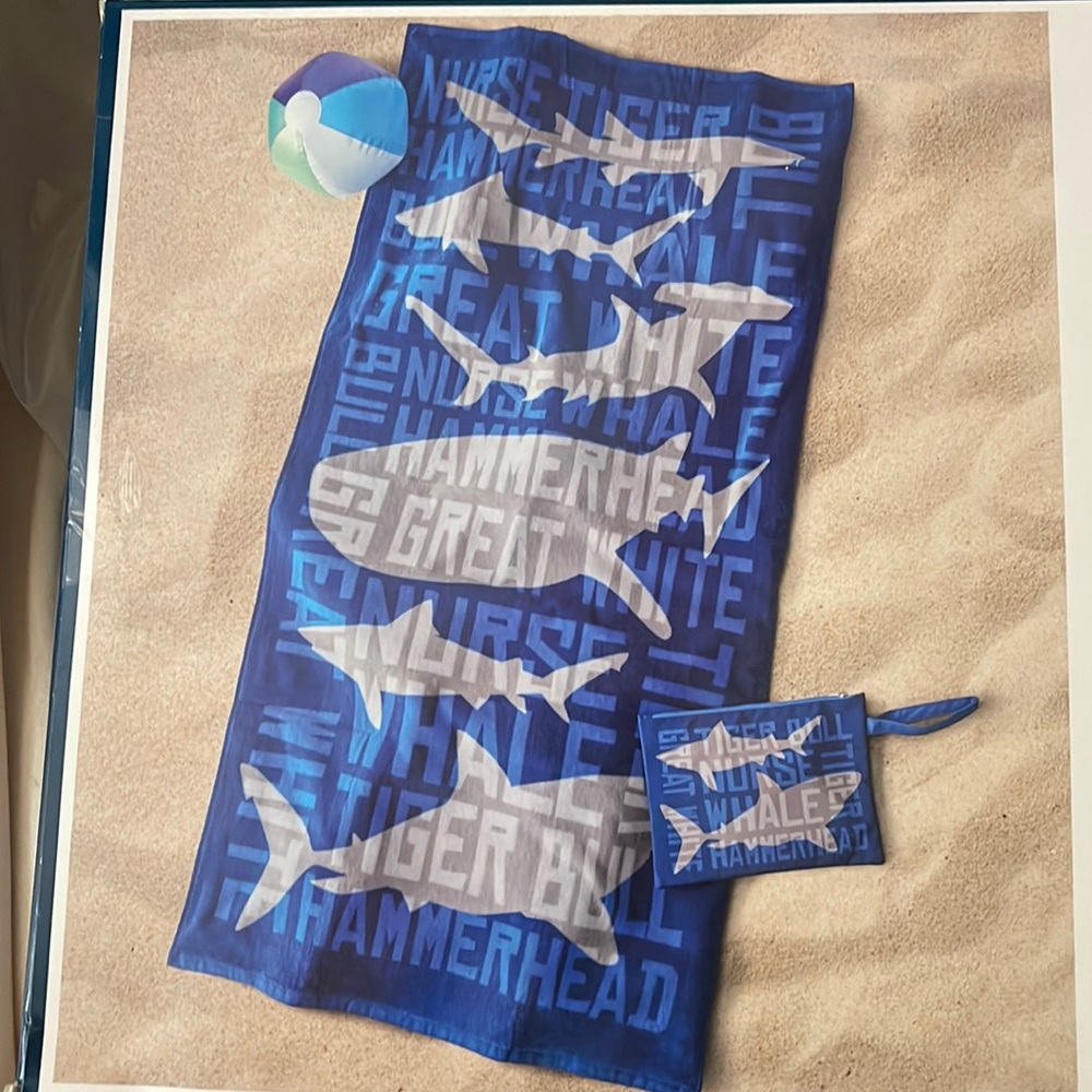 Beach towel 30x60 & swimsuit sack & beach ball